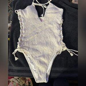 Victoria's Secret Cream Fabric Detail